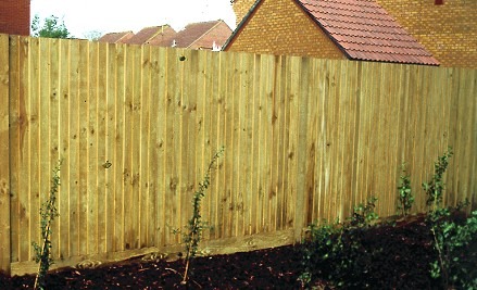 CLOSEBOARD FENCE